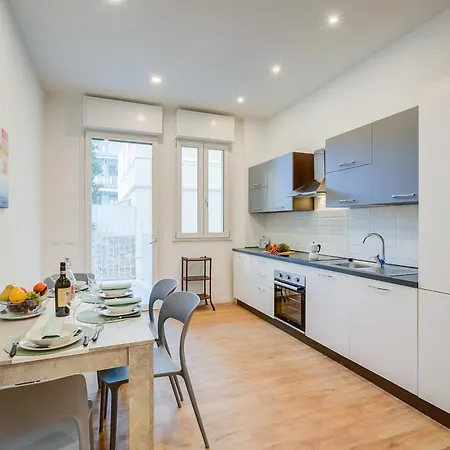 Casa Angerin 3 - 100m From Sea - Happy شقة *