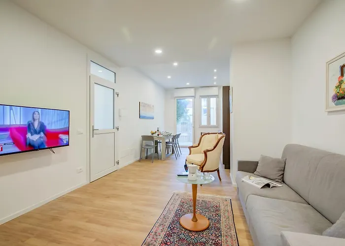 公寓 Ala - Casa Angerin 3 - 100m From Sea - Happy